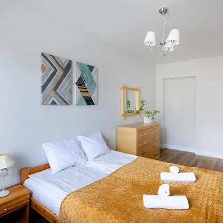 Cozy 2 Bedroom In Centre 리가