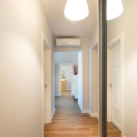 아파트 Cozy 2 Bedroom In Centre 리가